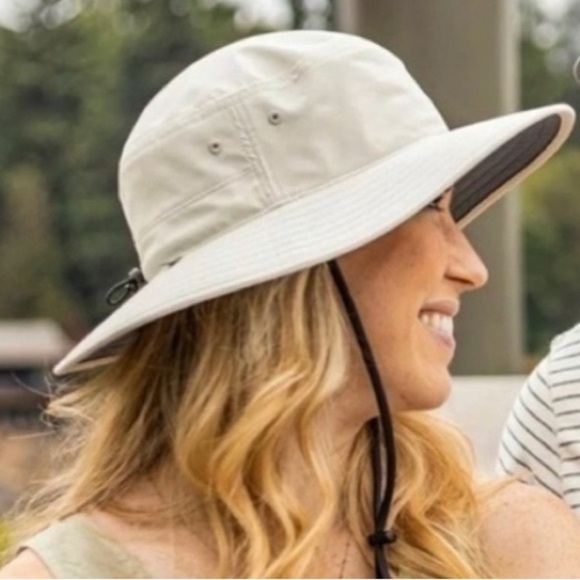 NWT Solar Escape UPF 50+ Explorer Vented Bucket Hat Unisex - Picture 2 of 9